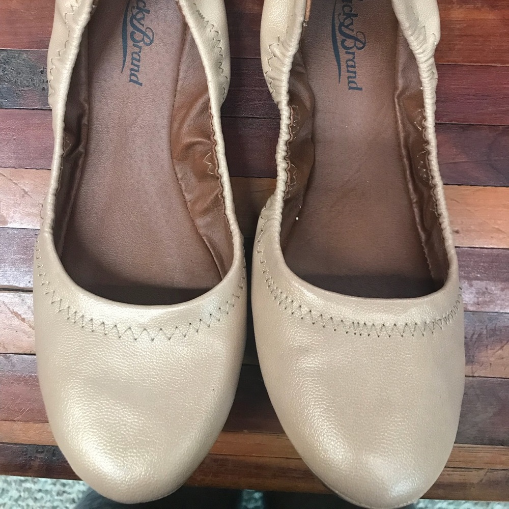 Lucky Band Ballet Flats